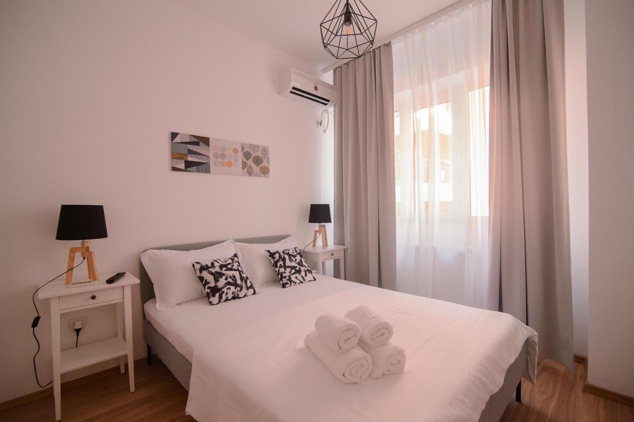 Miralex - Moonlight Residence Mamaia Kültér fotó